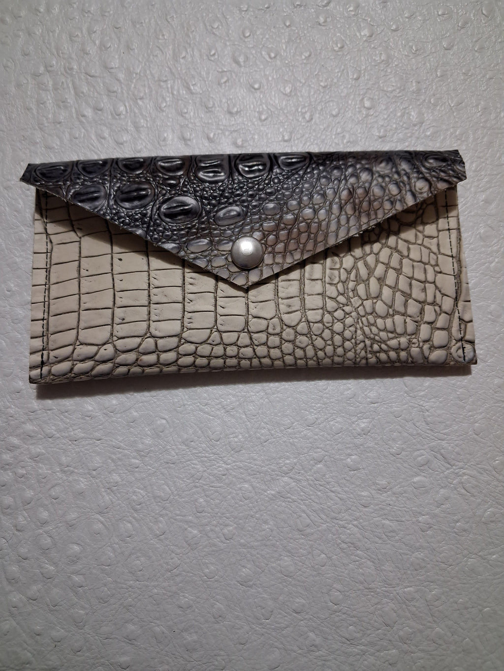 Alligator Print Envelope Wallet