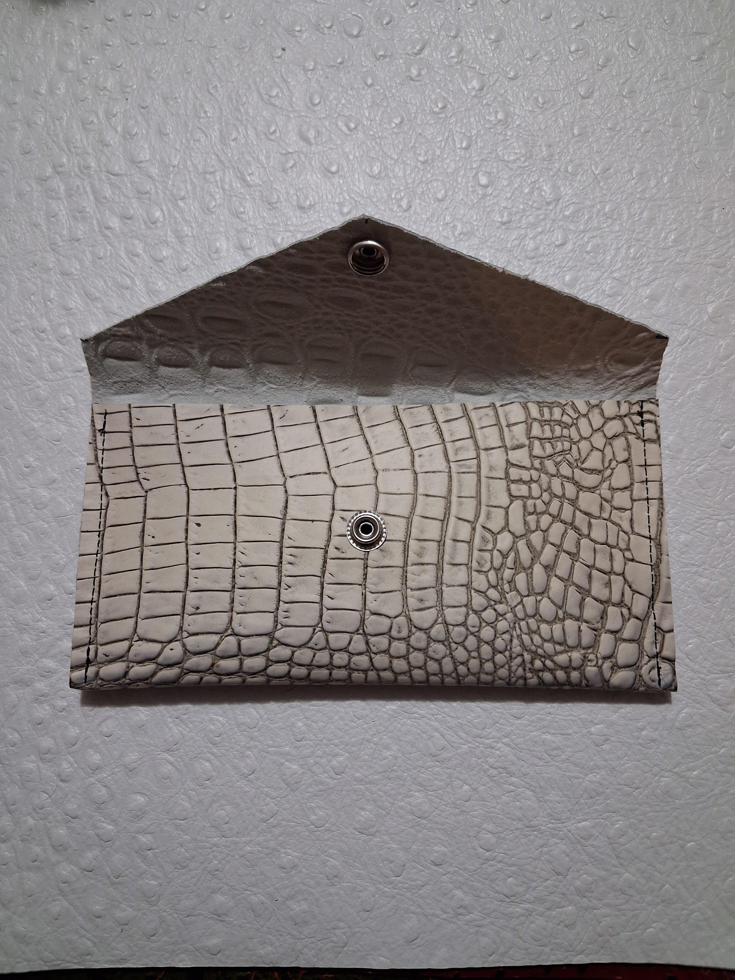 Alligator Print Envelope Wallet