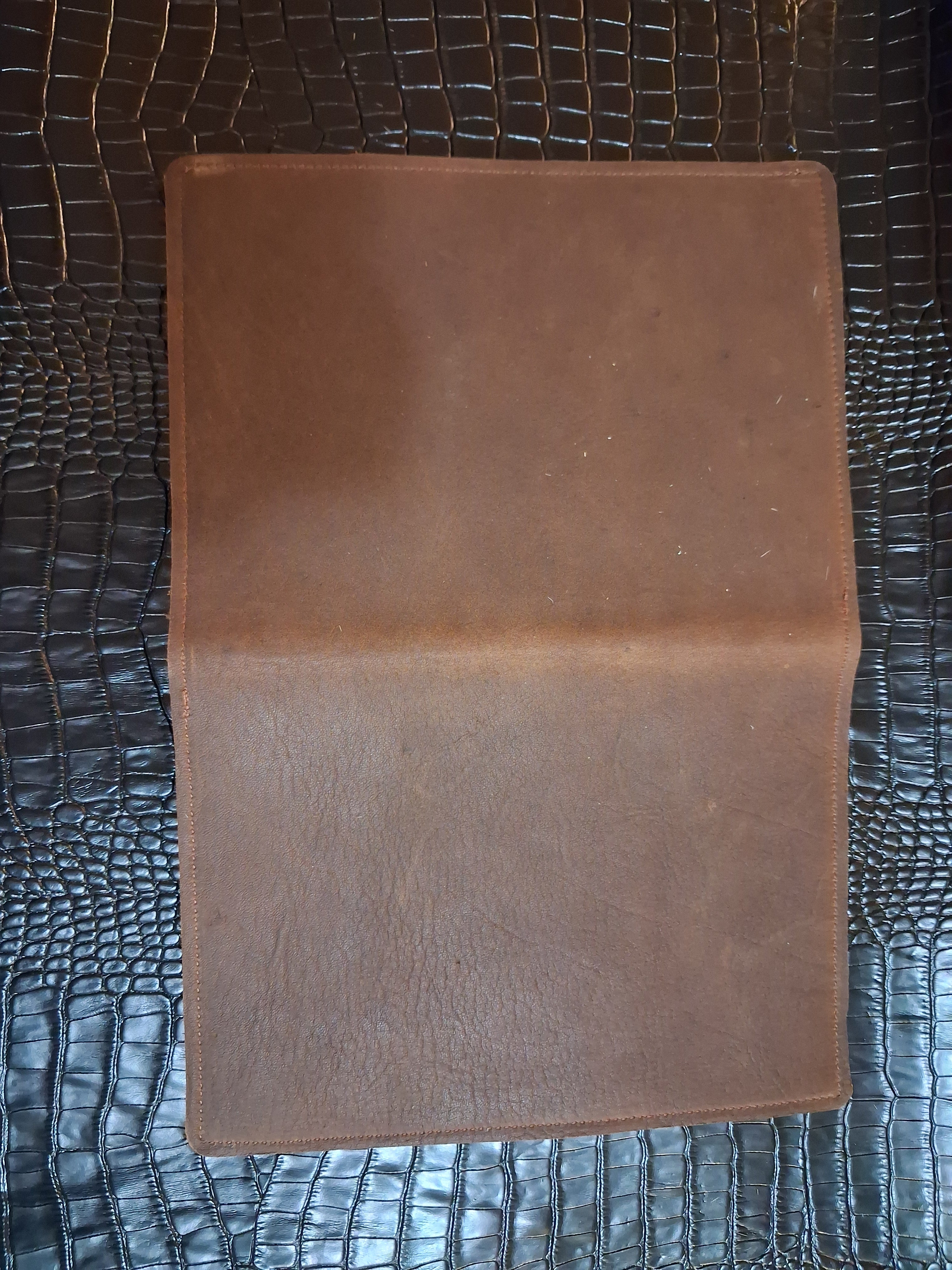 2-Tone Brown Notebook Holder