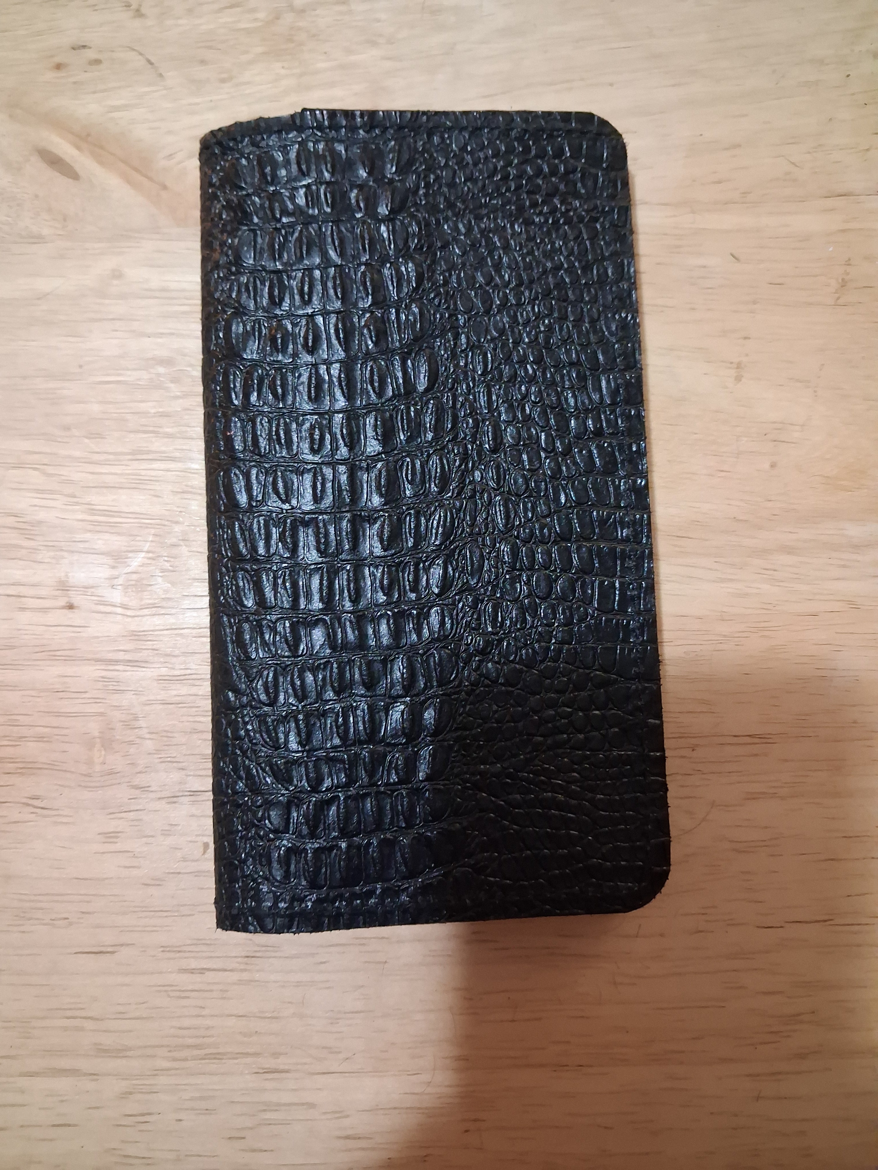 Men's Wallet - Black Alligator Print