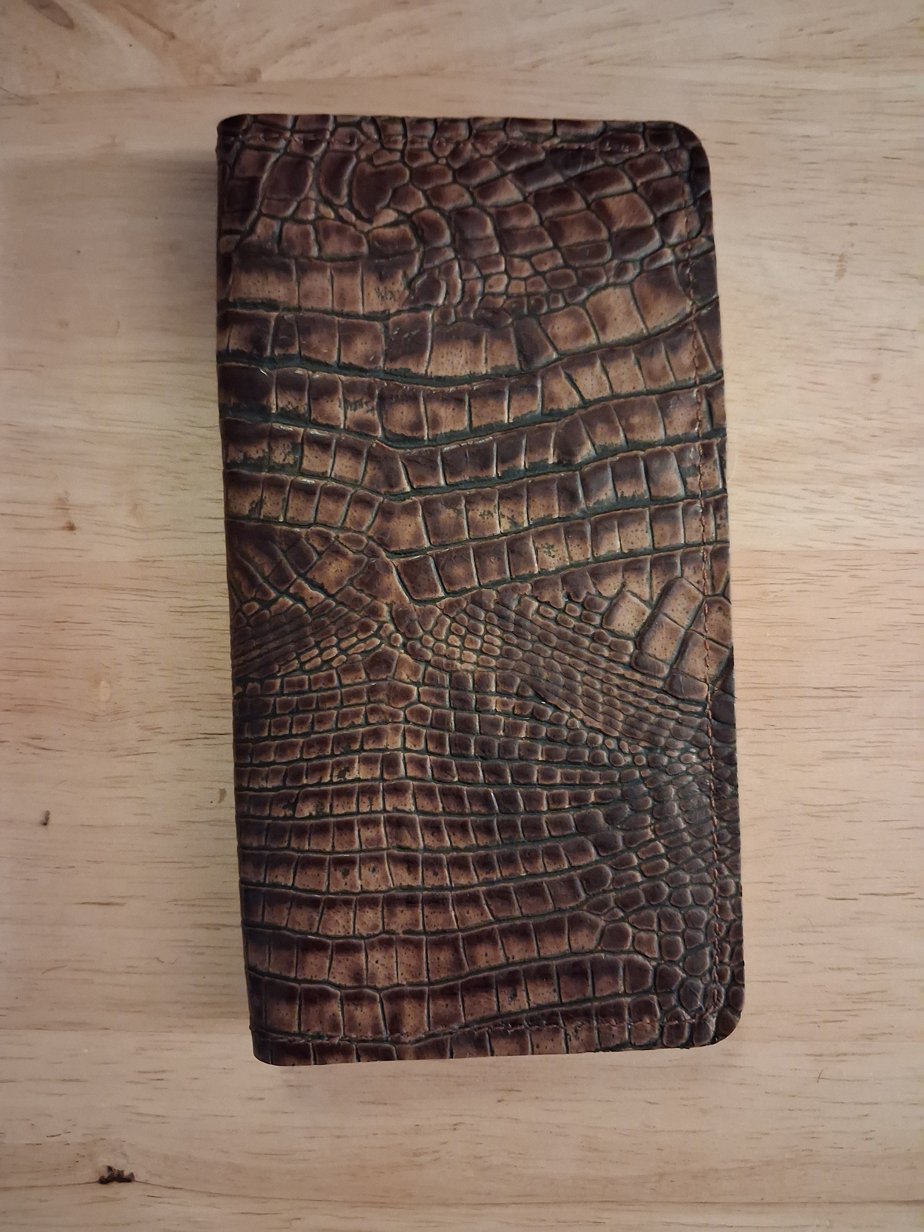 Men's Wallet - Dark Brown Alligator Print